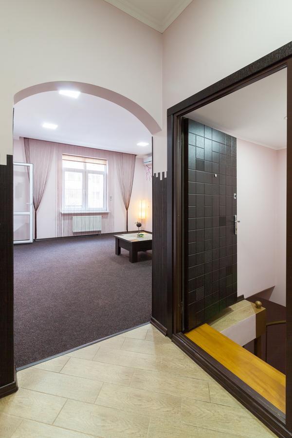 Lux Apart Lviv Apartments Екстер'єр фото