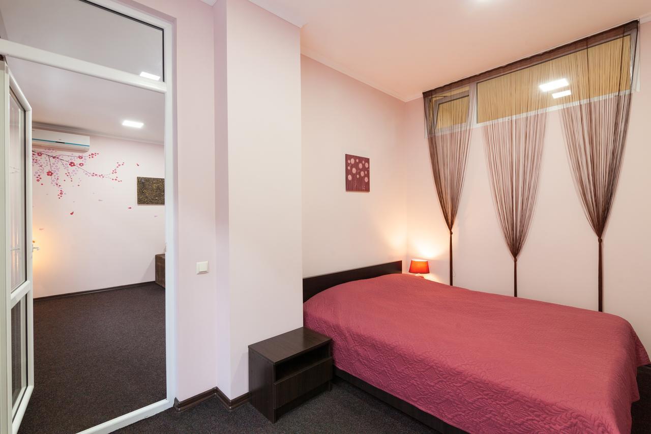 Lux Apart Lviv Apartments Екстер'єр фото