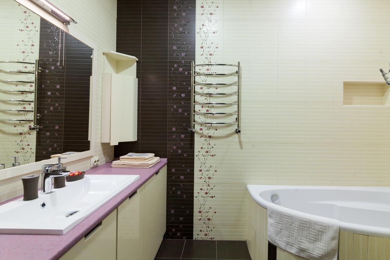 Lux Apart Lviv Apartments Екстер'єр фото
